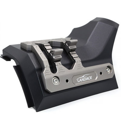 2017年 ジープタンク 300 メタルA柱ライト 固定ブレーキ 完璧にフィットし仕上げ