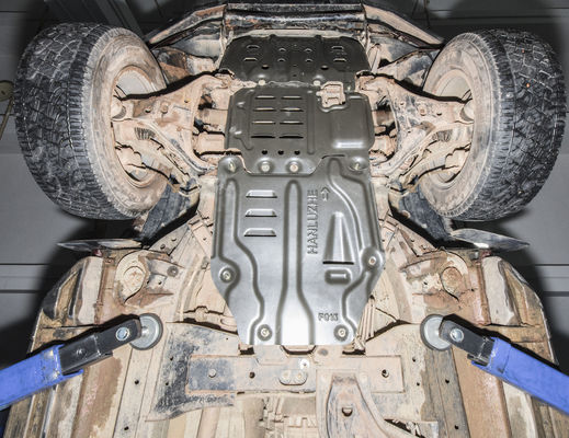 4X4 オフロード 底部プレート エンジン保護 保護プレート スキッドカバー JMC フォード エベレスト