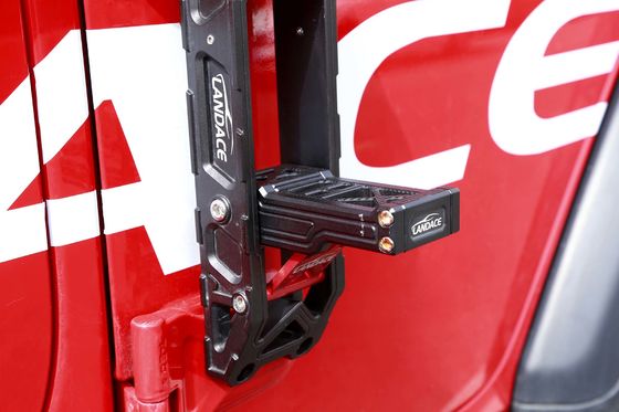 ブラック・レッド アルミ製 脚ペダル ジープ・ラングラーJL 4x4 オフロードキャンプ用品