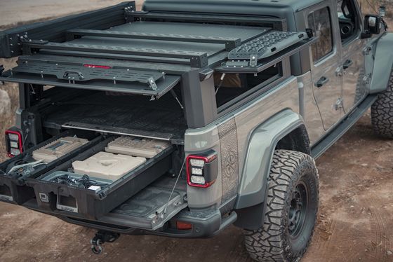 2020年: JEEPピックアップ 4x4 半高層ベッドキャノピー