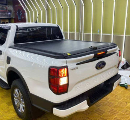 フォード ハード リラక్టブル ピックアップ バックカバー トラック ベッド トンヌーカバー F150 ローラーシャッター