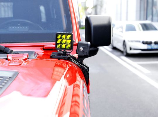 ジープ・ラングラーJL 霧灯の固定ブレーキ