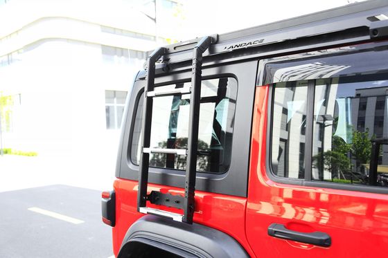SUS304 4x4 オフロードアクセサリー ワングラー JL 黒 カー 屋根ラック 装着 ジープ用の金属サイド梯子