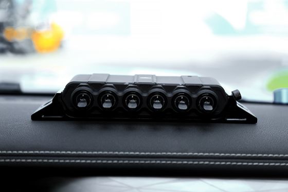 電気分泌と粉末コーティング 6 ギャング スイッチパネル ユニバーサル 4x4 カー ワークライト