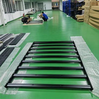 150*142*5 サイズ LC150 保護と保管のための黒色粉末塗装屋根貨物輸送機