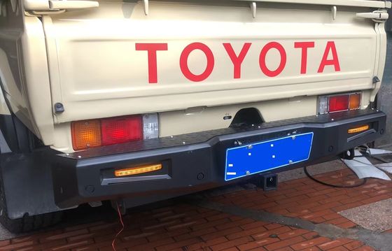 TOYOTA TRUCK LC79 後部バンパー用品 黒色 鋼材とアクセサリー