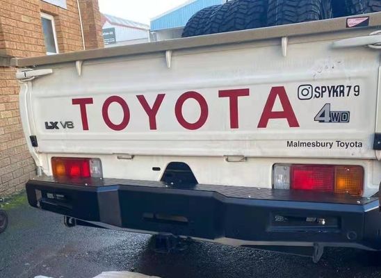 TOYOTA TRUCK LC79 後部バンパー用品 黒色 鋼材とアクセサリー