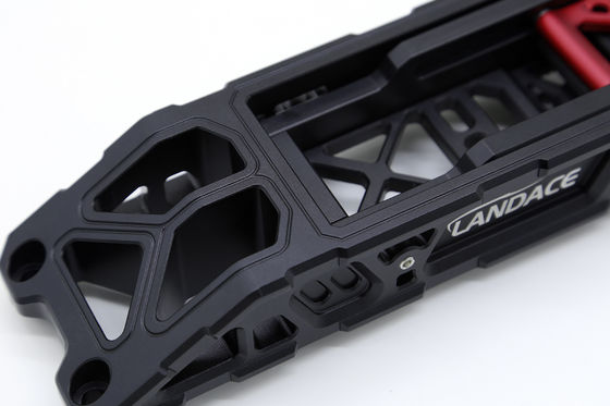 4x4 ポワーステップランニングボードの部品を安装する