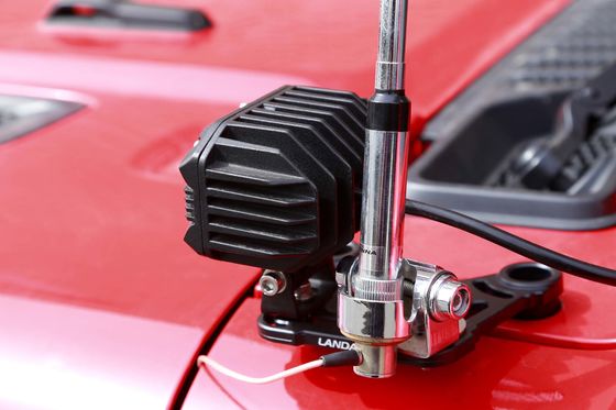 4x4 車両外装用品 CNC加工 アルミニウムライトマウントブレーケット