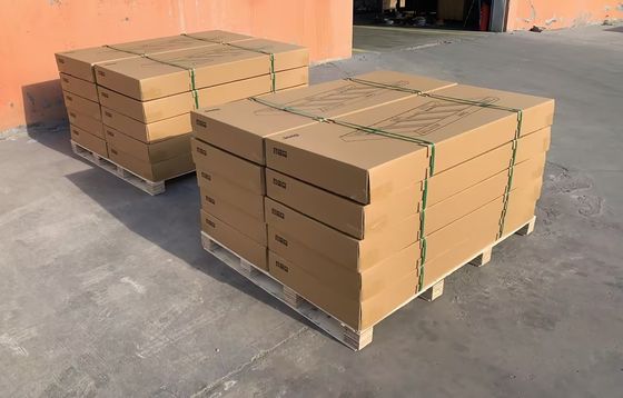 オーダーメイドのスリムラインII 屋根ラックキットで LC200 のオフロード能力を向上させてください