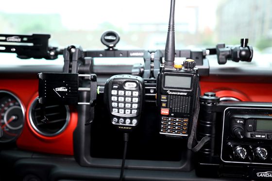 JEEP 自動車フィットメント アルミニウム合金 携帯電話ホルダー用のセンターコンソール ブレーキット 黒