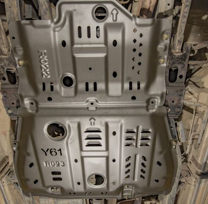 ニッサン・パトロール Y61 GR V ピックアップ用のエンジンのスキープレート マグネシウム・アルミニウム合金材料