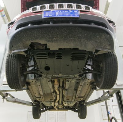 JEEP パトリオット スキッドプレート エンジンガード 直接販売とトランスミッション保護