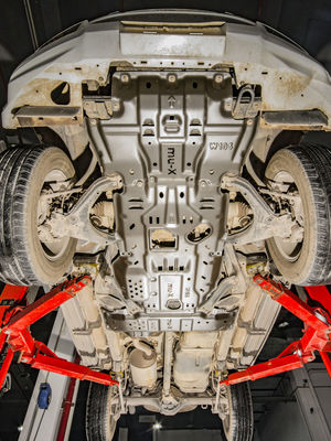 ISUZU MU-X DMAX用の保護装甲燃料タンク スキッドプレート