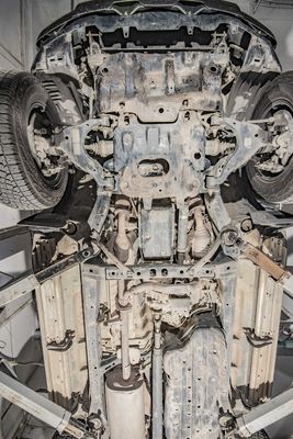 トヨタ・プラド LC120 アルミ・スキッド用のアルミ合金・バッシュ・プレート