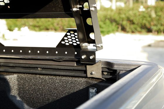 トヨタ タコマ トンドラ ヒルックス フォード ラプター Dmax用の 63kg 純重量 マンガン鋼 ベッドラック