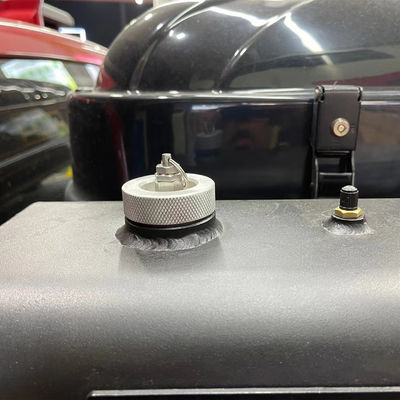 オフロードアクセサリー 30L プラスチック水貯蔵タンク 車の屋根 トップキャンプシャワー