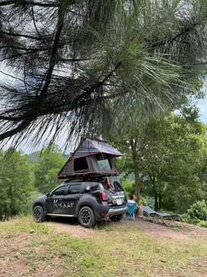 4×4 オフロード 自動車 屋根 アクセサリー クラムシェル アルミウム ハードシェル 屋根 テント 4 人