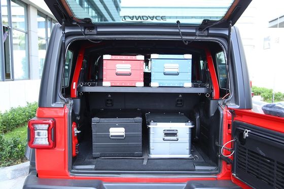アルミエクストルーションオフロード収納ソリューション ジープ・ラングラー 4×4 アドベンチャー・レディ