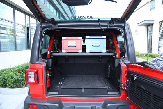 JEEP Wrangler JL SUV カー 貨物輸送機 内部貨物収納ラックとテーブル