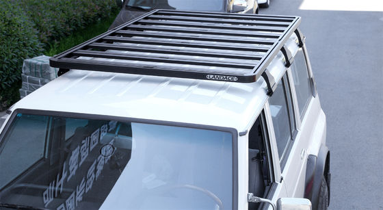 黒 アクゾ・ノーベル 粉末塗装ユニバーサル 屋根ラック バスケット 4x4 アルミ合金 屋根ラック