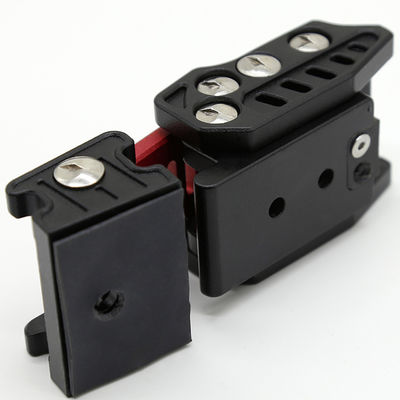 カスタマイズされたサイズ 赤 黒 ロッチ ロッキング フード キャッチ ロッチ キット ジープ ラングラー JK J