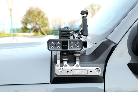 WEY 2019- Jeep TANK 300用のアップグレードされたアルミニウム合金A柱ライトマウントブレーケット