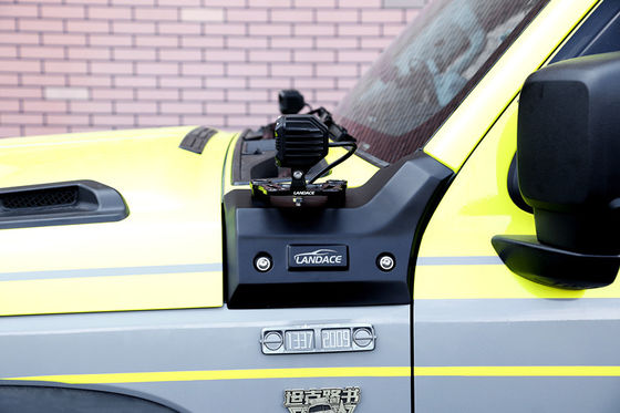 改造されたPCABS 8 2UV V-0A柱型ライトマウントブレーキット